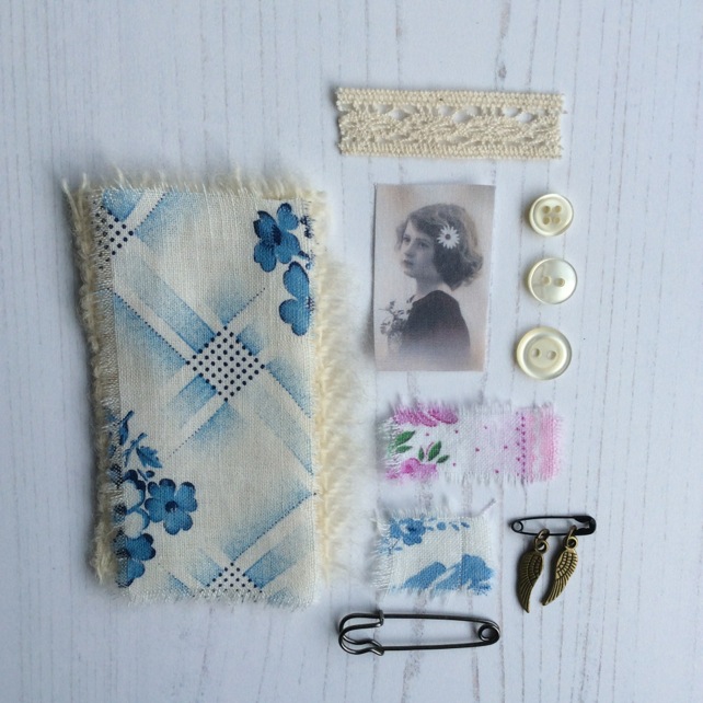 Vintage Style Brooch Kit Contents